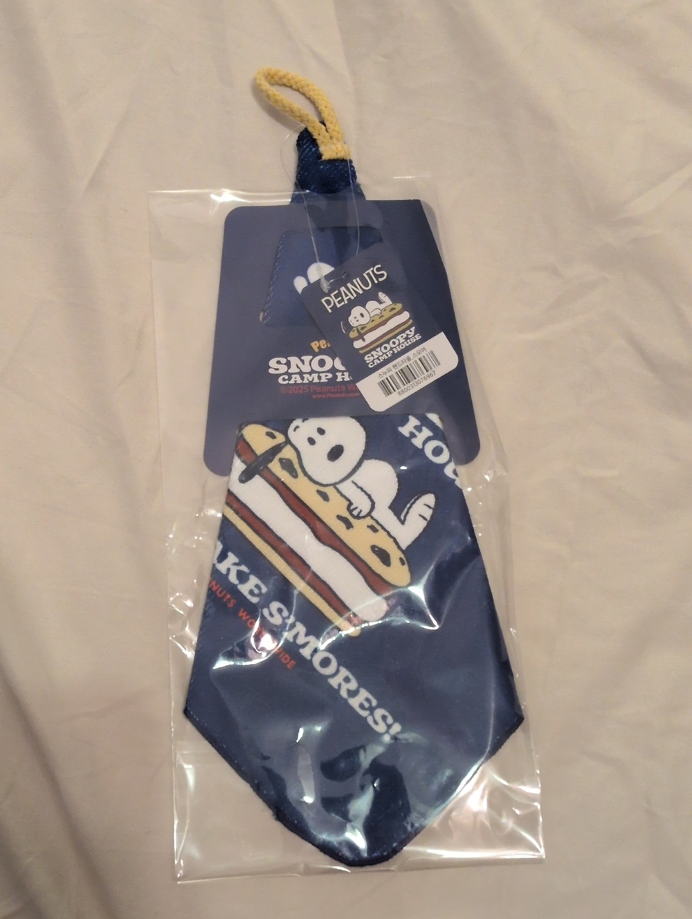 NWT Peanuts Kids Navy Blue Snoopy S'mores Face Towel